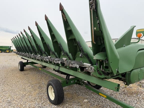 Image of John Deere 712C equipment image 1