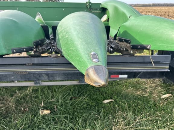 Image of John Deere 712C equipment image 4