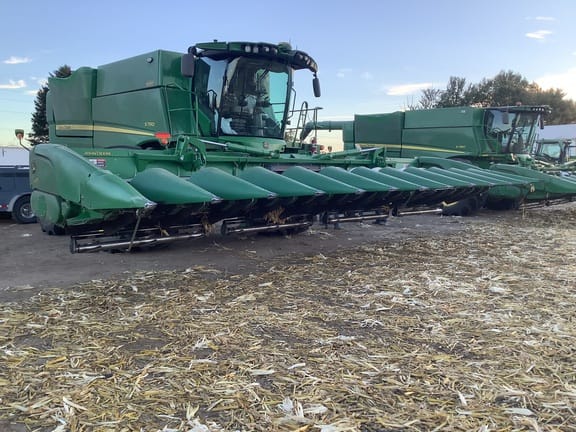 2020 John Deere 712FC Equipment Image0