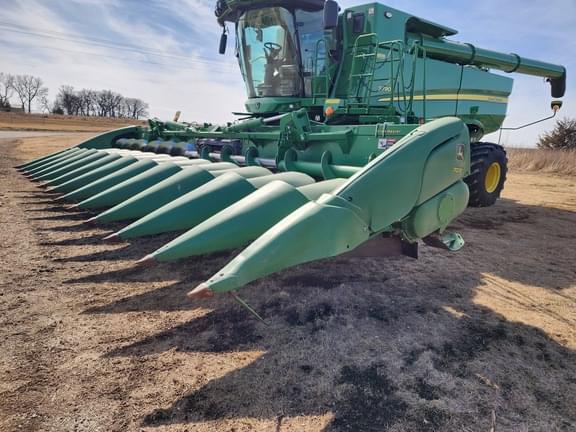 Image of John Deere 712FC equipment image 1