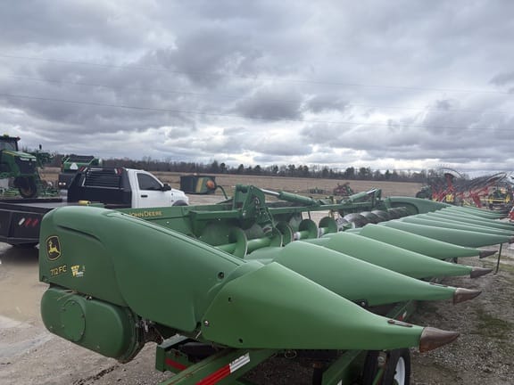 2020 John Deere 712FC Equipment Image0