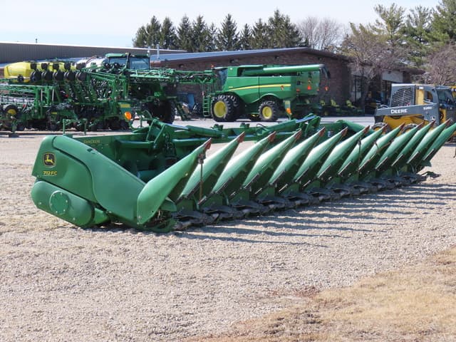 Image of John Deere 712FC equipment image 1