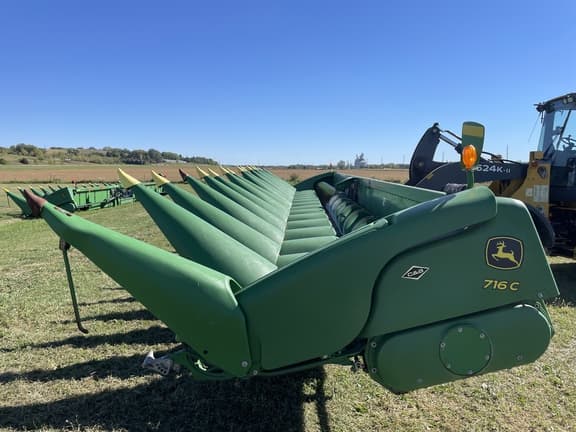 Image of John Deere 716C equipment image 1