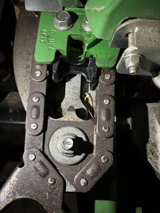 Image of John Deere 718C equipment image 4