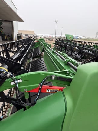2020 John Deere 735D Equipment Image0