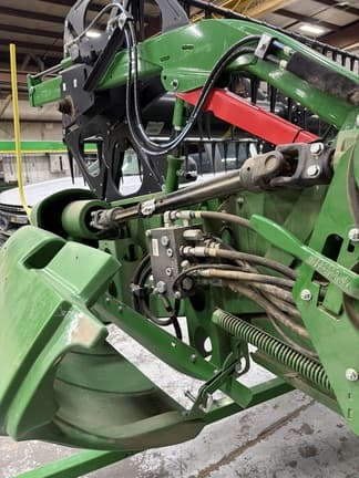 Image of John Deere 735D equipment image 1