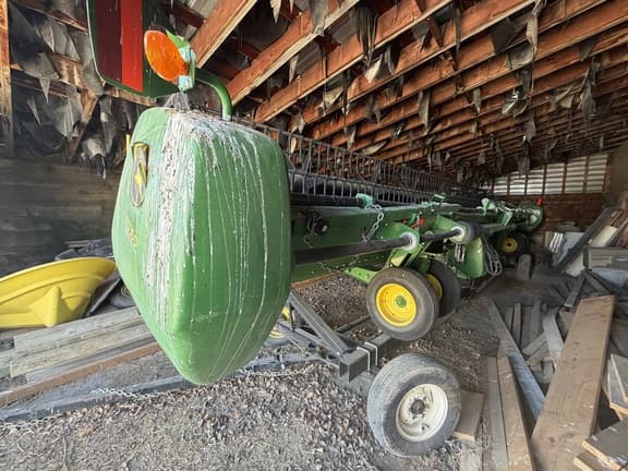 Image of John Deere 735D equipment image 4