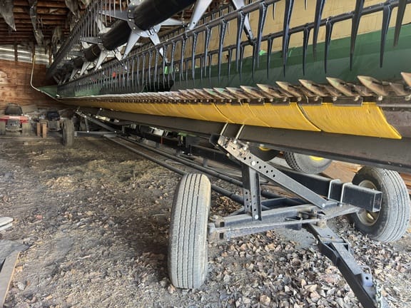 2020 John Deere 735D Equipment Image0