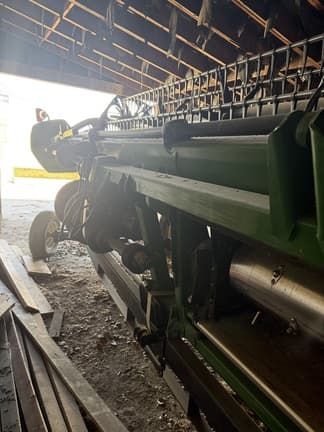 Image of John Deere 735D equipment image 3