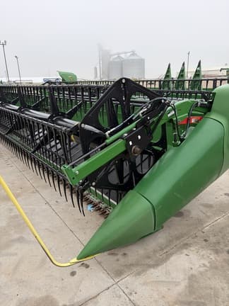 Image of John Deere 735D equipment image 3
