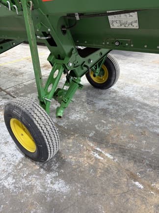 Image of John Deere 735D equipment image 4
