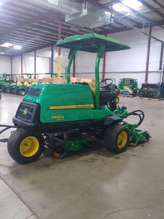 Image of John Deere 7400A equipment image 4