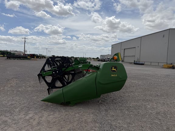 2020 John Deere 740D Equipment Image0