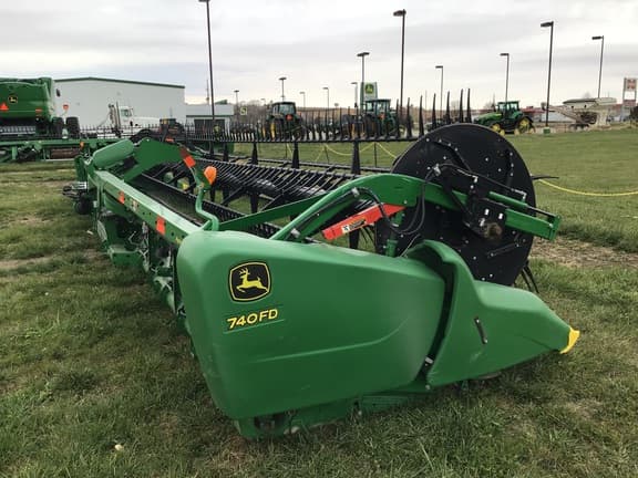 Image of John Deere 740FD equipment image 3