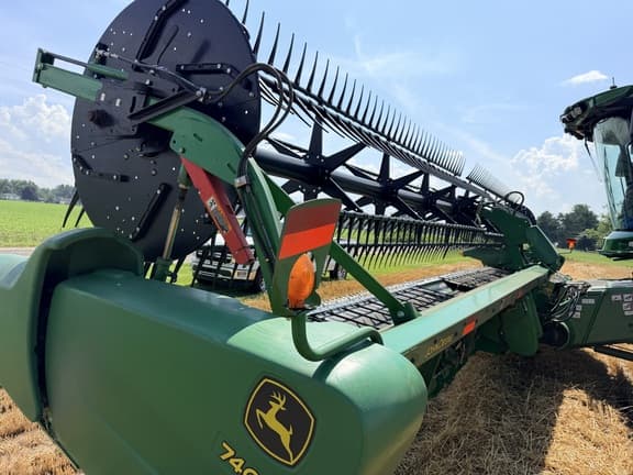 Image of John Deere 740FD equipment image 3