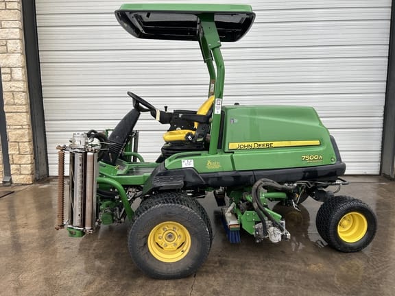 2020 John Deere 7500A Equipment Image0