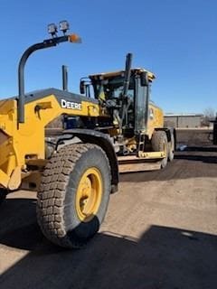 2020 John Deere 770G Equipment Image0