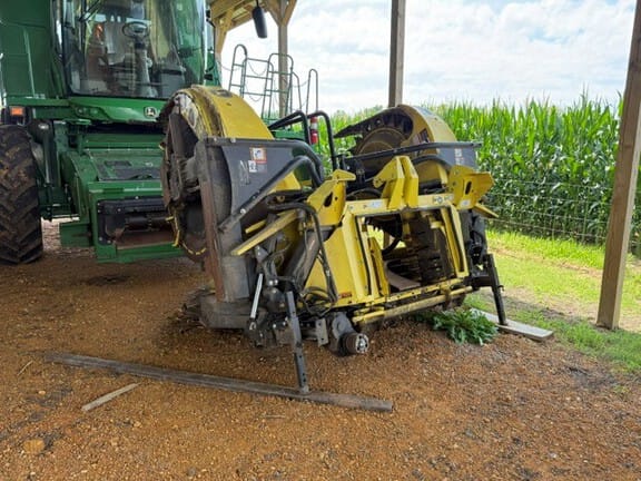 Main image John Deere 778