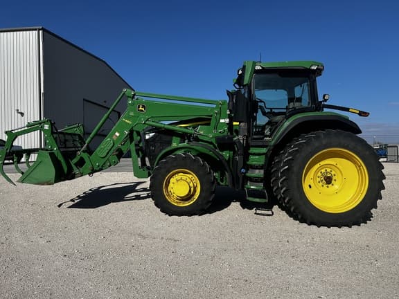 Image of John Deere 7R 210 equipment image 1