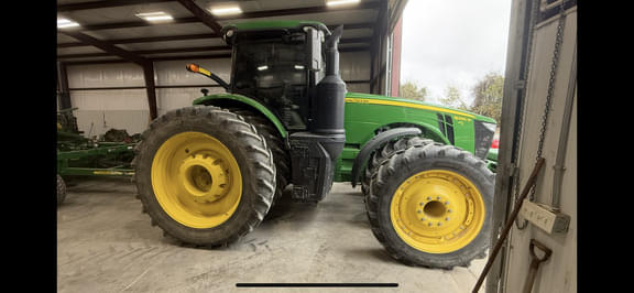 Image of John Deere 8295R equipment image 3