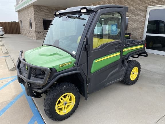 Image of John Deere XUV 835M equipment image 1