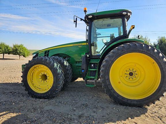 Image of John Deere 8370R Primary image