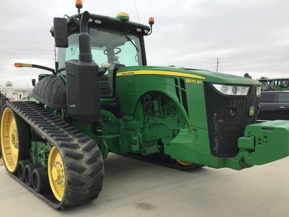 Image of John Deere 8370RT equipment image 2