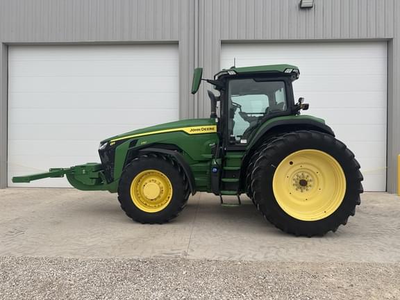 Image of John Deere 8R 230 Primary image