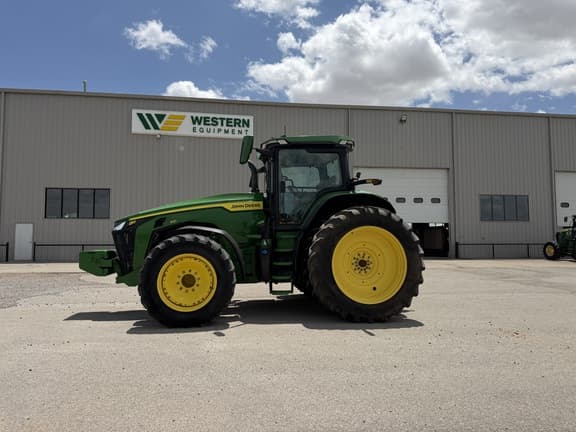 Image of John Deere 8R 310 equipment image 1