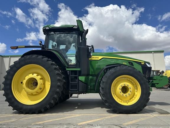 Image of John Deere 8R 370 equipment image 4