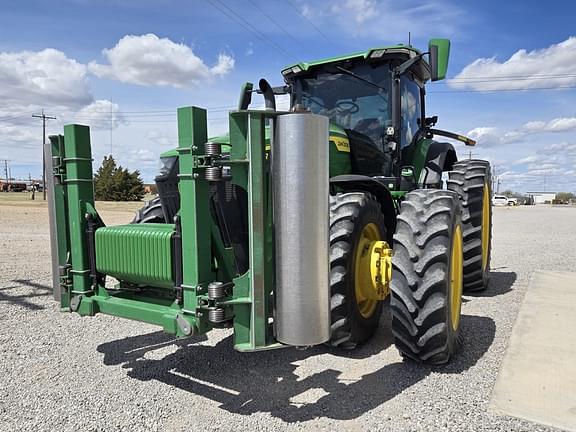 Image of John Deere 8R 370 equipment image 3