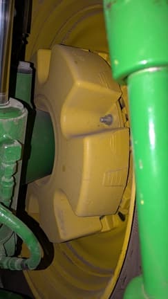 Image of John Deere 8R 410 equipment image 4