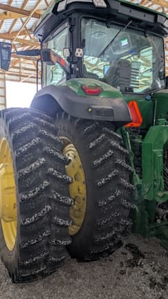 Image of John Deere 8R 410 equipment image 3