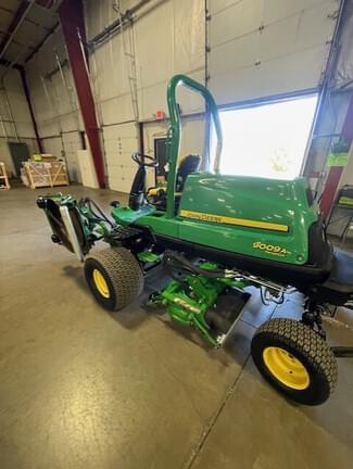 Image of John Deere 9009A equipment image 1