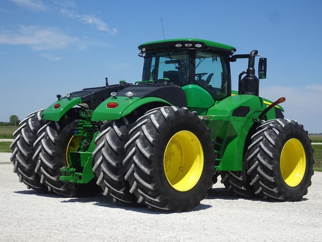 Image of John Deere 9520R equipment image 4