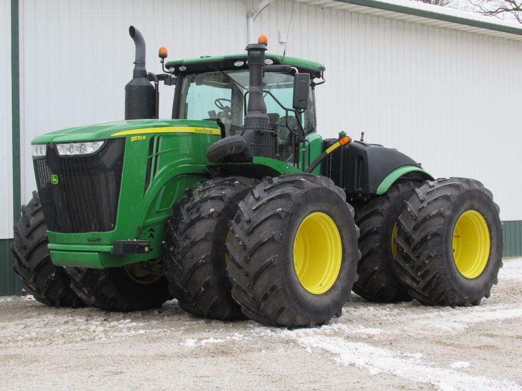 2020 John Deere 9570R Equipment Image0
