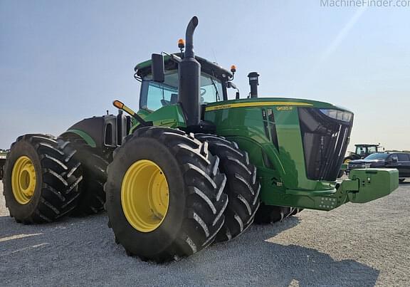 Image of John Deere 9620R equipment image 1