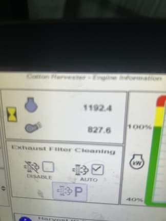 Image of John Deere CP690 equipment image 4