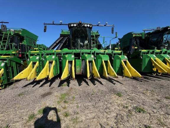 Image of John Deere CP690 equipment image 2