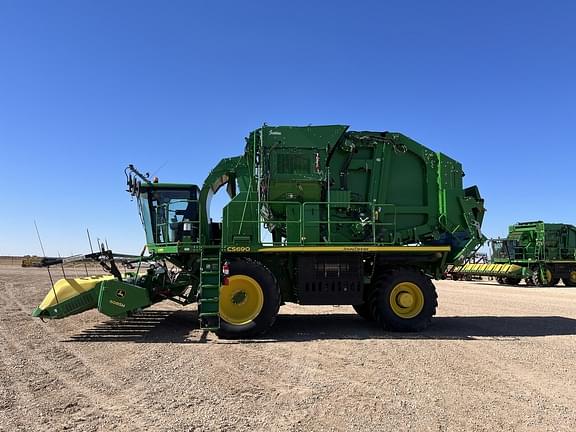 Image of John Deere CS690 equipment image 1