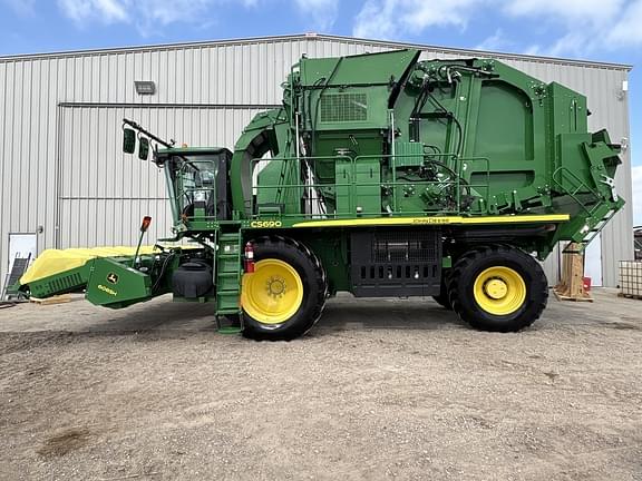 Image of John Deere CS690 equipment image 1