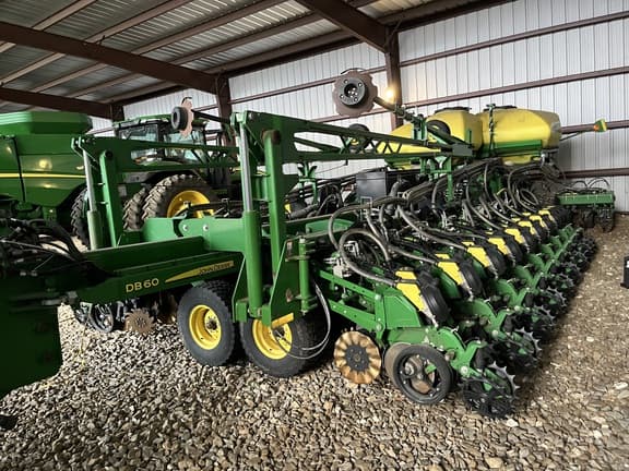 Image of John Deere DB60 Primary image