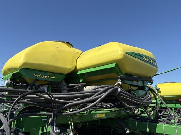 Image of John Deere DB66 equipment image 4