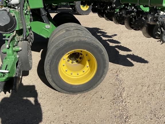 Image of John Deere DB80 equipment image 3