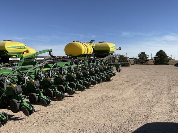 Image of John Deere DB80 equipment image 2