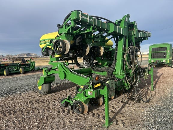 Main image John Deere DR12X