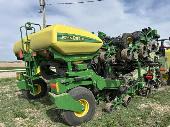 2020 John Deere DR12X Equipment Image0