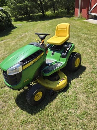 Image of John Deere E120 Image 1