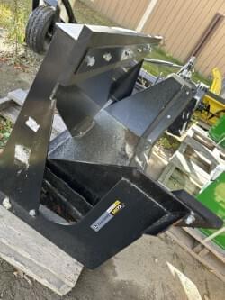 Image of John Deere MS72 equipment image 4