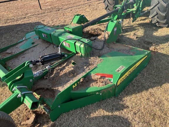 Image of John Deere MX8 equipment image 2